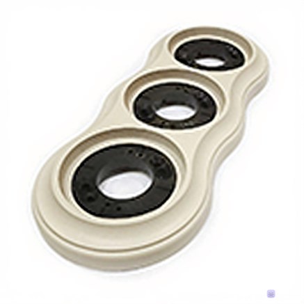 Рамка на бревно 3х-местная, Слоновая кость Lindas 25769 - фото 111359